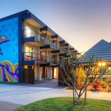 Freedom Backpackers Hostel Rainbow Beach Exterior photo